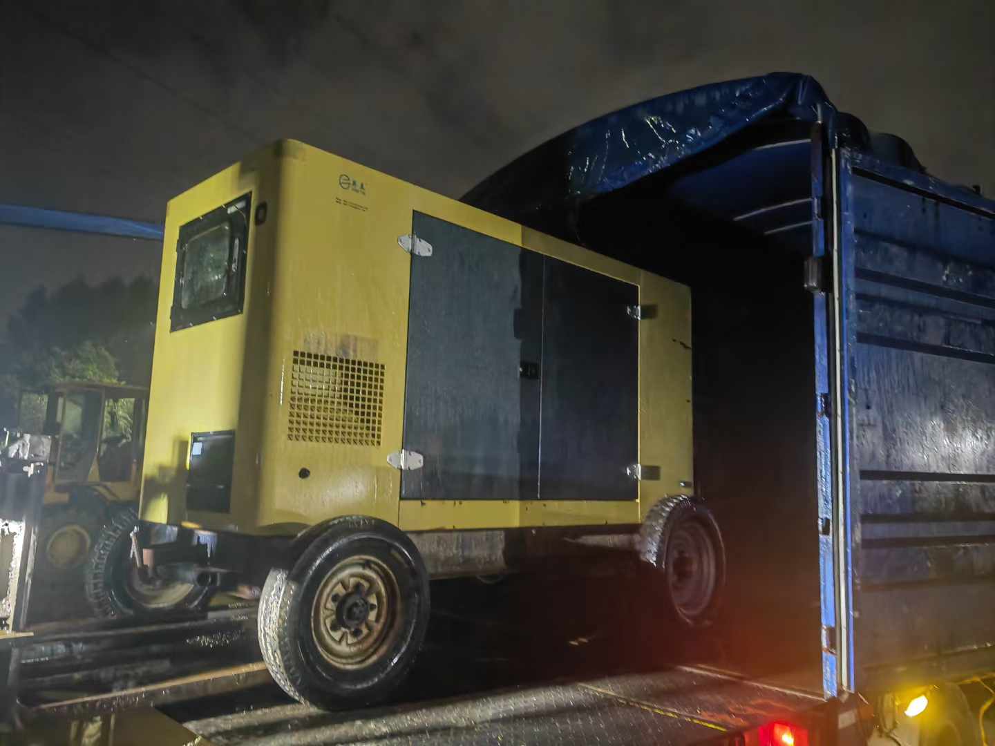 花山如何根据负载特性选择合适的柴油发电机？