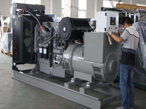 花山柴油发电机组和储能设备配合使用的案例