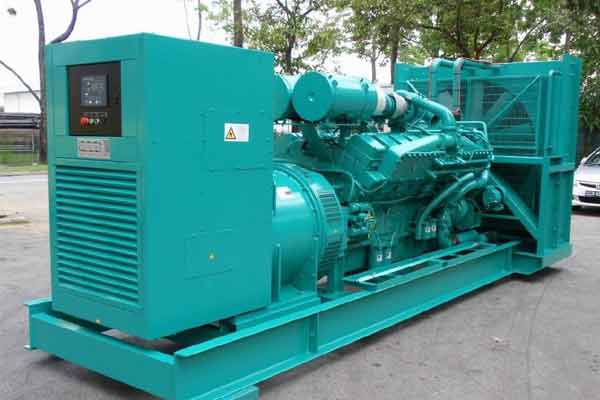 花山柴油发电机组电压不稳定怎样维修？