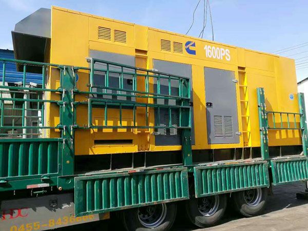 花山测量水冷式机油散热器密封件尺寸时的注意事项有哪些？