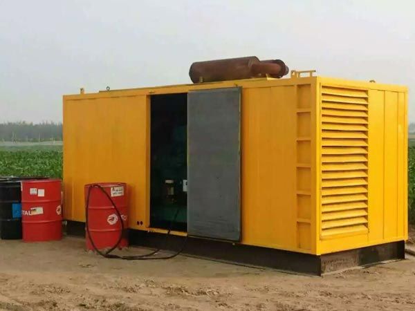 花山安装新的水冷式机油散热器密封件有哪些注意事项？