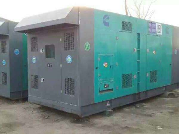 花山合同中关于工期延误的责任如何界定和处理？